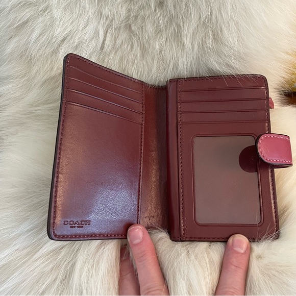 Coach Corner Zip Wallet - Picture 3 of 10